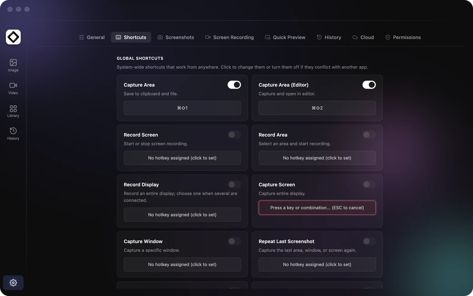 Settings, Shortcuts tab with Capture Area and Capture Area (Editor) switched on and one field waiting for a key combination